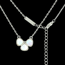 【全品ポイント20倍中】【半額】三つ葉ネックレス白蝶貝シェルフラワー1花両面キュービックジルコニアレディースnextクローバーモチーフ2カラーチェーンマザーオブパール天然石ブランドトラベルジュエリー