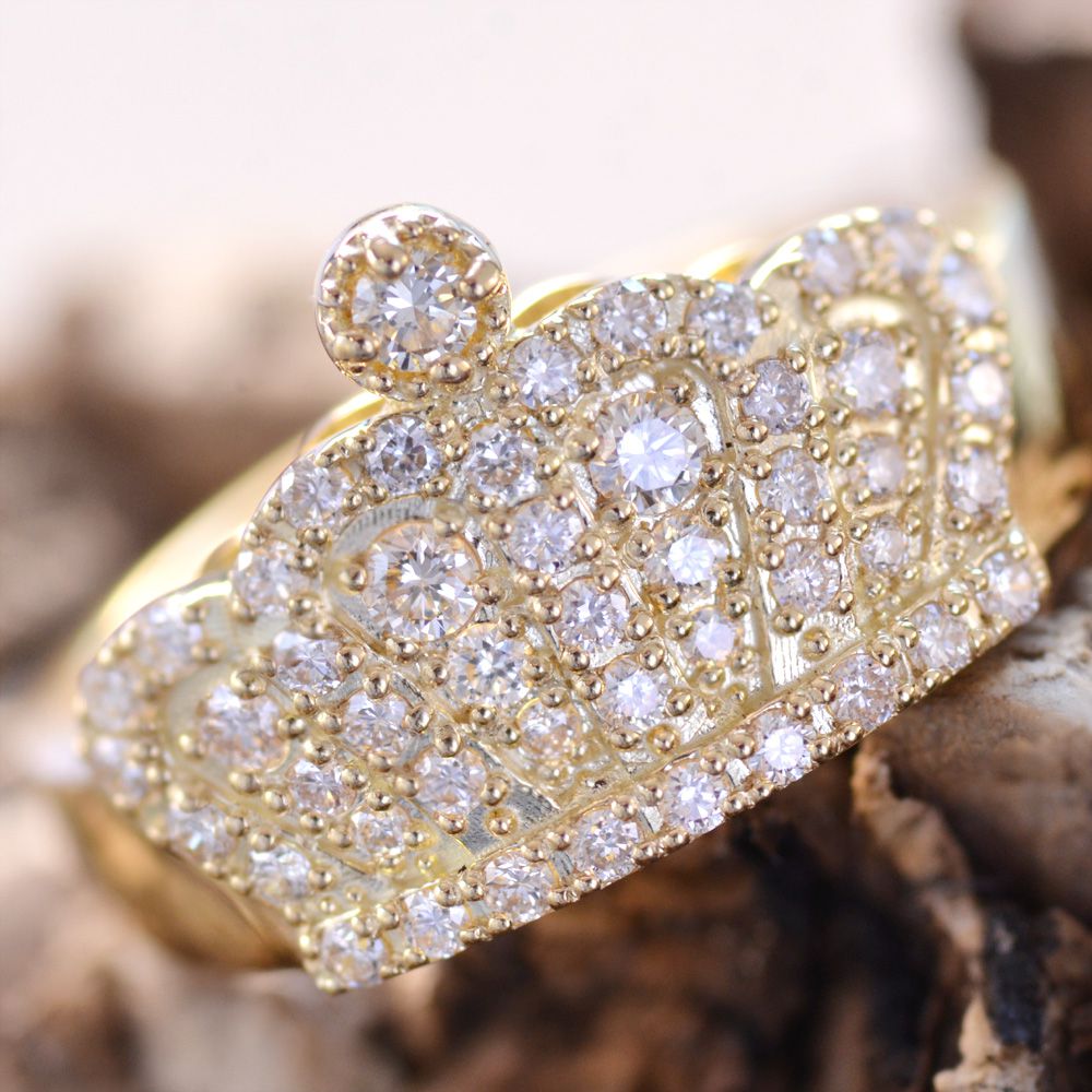 アクセサリーマートの指輪 メンズリング 18金 K18 ゴールド 18K ダイヤモンド クラウン 王冠 メンズ リング ダイヤモンドパヴェリング 幅広 男性 日本製 刻印入り 鑑別書付き シンプル 30代 40代 50代 60代｜アングル2