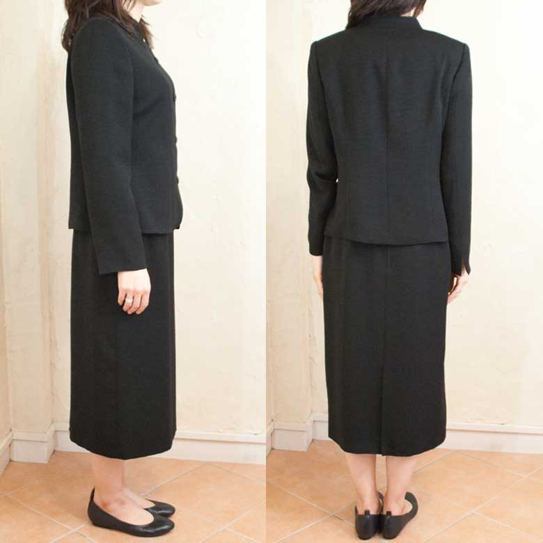 ブラッククフオーマル喪服バッグセット 米沢織ハイネックスカートスーツ