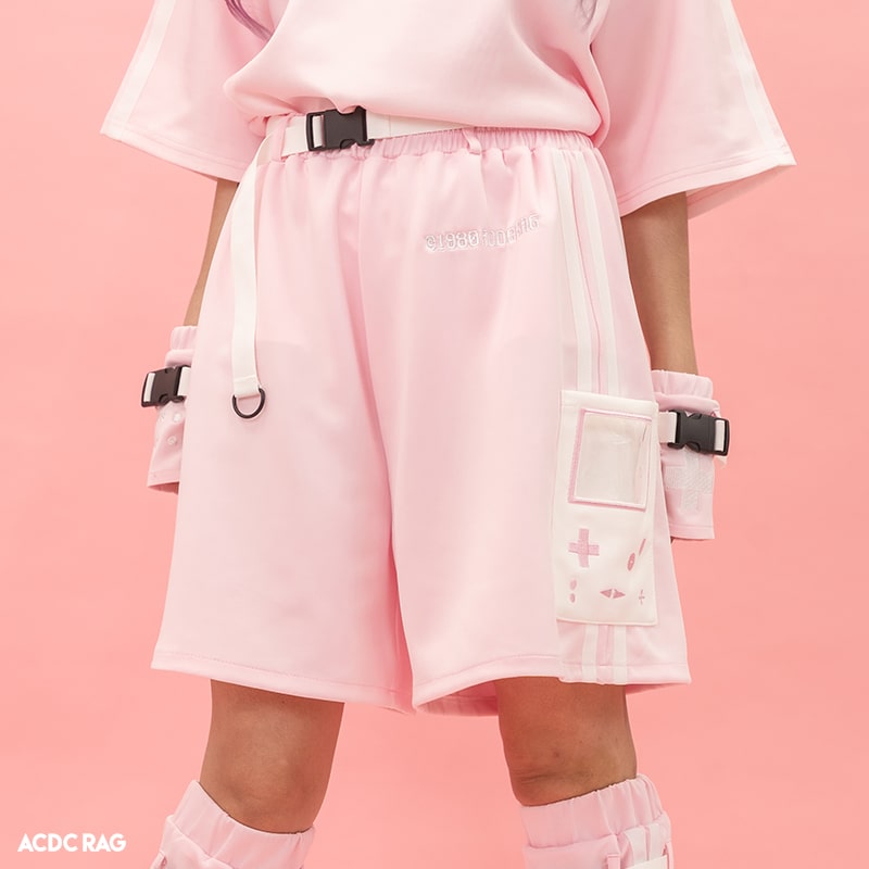 GAME OVER ハーフパンツ ピンク ボトムス ハーフ丈 5分丈 原宿 原宿系 ファッション 天使界隈 天使 水色界隈 ゲームオーバー レディース メンズ かわいい 派手カワ 大きいサイズ 衣装 個性的 サブカル ACDC RAGのサムネイル