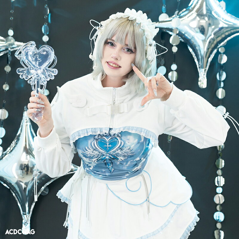 Rakuten - Heart Hack クロップドジャケット WHITE/PASTEL BLUE 長袖 クロップ丈 ファッション 原宿系 原宿 CapsuleBunny サイバー 天使界隈 Y3K 魔法少女 ハート パステル かわいい 個性的 レディース ホワイト ACDC RAG
