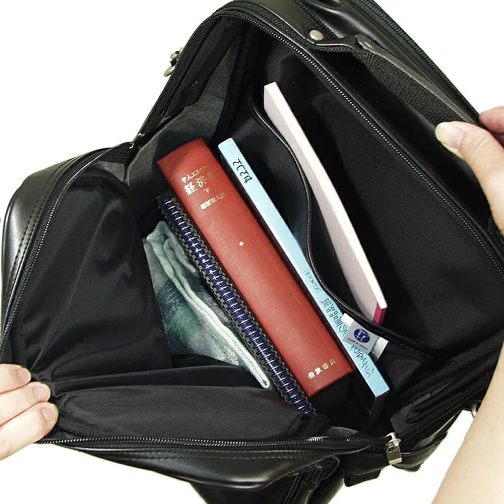 ショルダーバッグ メンズ 大人 ブランド 通勤 a4 斜めがけ 縦型 軽量 軽い 2室式 多機能 日本製 豊岡 合皮 ソフト かっこいい 黒 40代 50代 60代 父の日 母の日 誕生日 クリスマス ギフト プレゼント