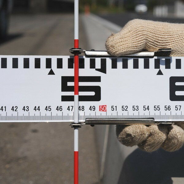 ハイビスカス ミリ目付ロッド（単品） 2m 測量 土木 建築 施工 66ロッド対応 60mm幅×6mm厚※【代引・個人宅への配送不可】※大型商品のため代引決済はご利用できません。 2