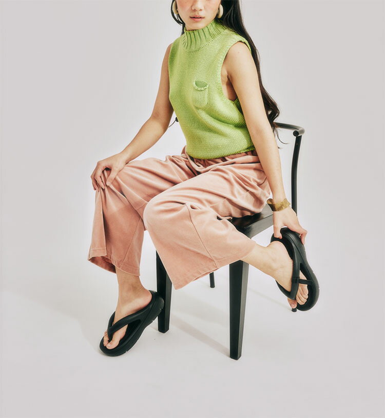 TAW ＆ TOE トー＆トー サンダル 厚底 ZEROVITY PLUMPY セロビティ プラムピィ リカバリーサンダル SILVER 一体形成 シャワーサンダル スライドサンダル 室内 野外 疲労防止 柔らか 軽量 プラットフォーム シルバー レディース【中古】未使用品