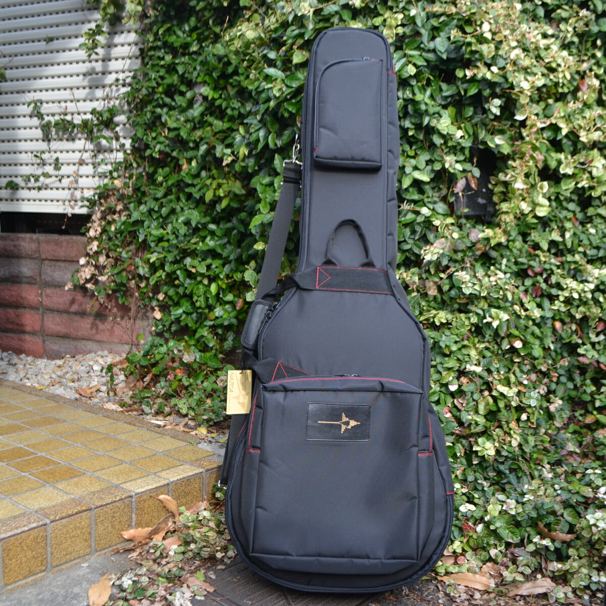 【ナスカ】NAZCA PROTECT CASE ドレッドノート（D)用 カスタムモデル #8ブラック with ショルダーストラップ【ドレッドノート/J-45...etc】【ショルダーストラップ】【肩掛け】