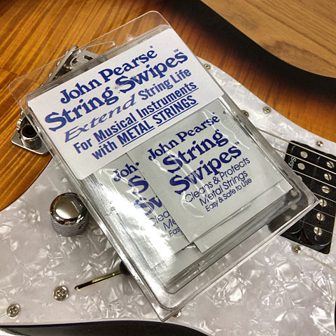 【ジョンピアース】John Pearse String Swipes Pack20【メンテナンスアイテム】【ギター弦クリーナー】【ギター小物】【便利アイテム】【CAIG】【ケイグ】