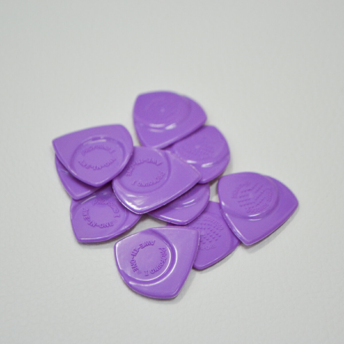 【バードランド】AWE-IN-ONE PROFOUND Hard Purple 10枚セット【マルチピック】【ギターピック】