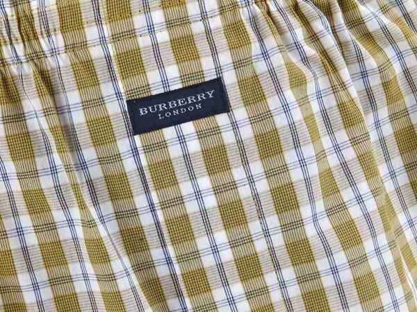 バーバリー　BURBERRY　トランクス無料ラッピング指定可　明日楽対応商品　BL0424　【ギフト　プレゼント　ブランド　メンズ　 男性用　ボクサーパンツ　トランクス　ブリーフ　】