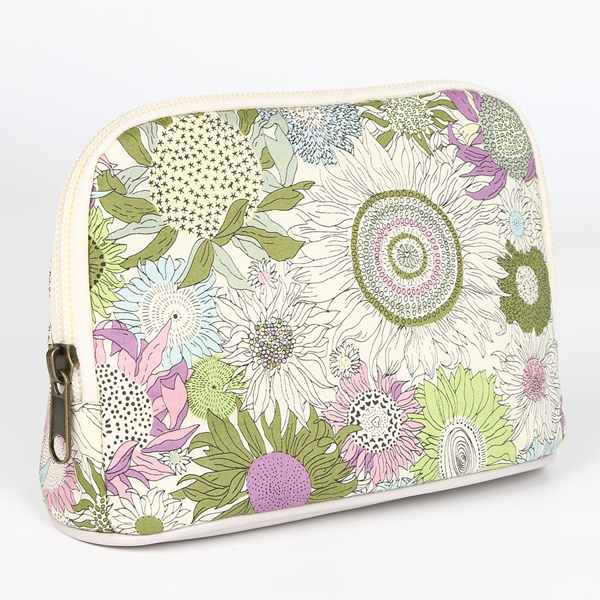 Rakuten - リバティ LIBERTY ポーチ 花柄 マチ ポケット 大きめ 大容量 ブランド 小物入れ かわいい 化粧ポーチ メイクポーチ 旅行 トラベル おしゃれ 収納 プレゼント 自立 ギフト 持ち歩き 女性 レディース ホワイト 仕切り 推し活 軽量 エレガント 大人 人気 無料ラッピング指定可