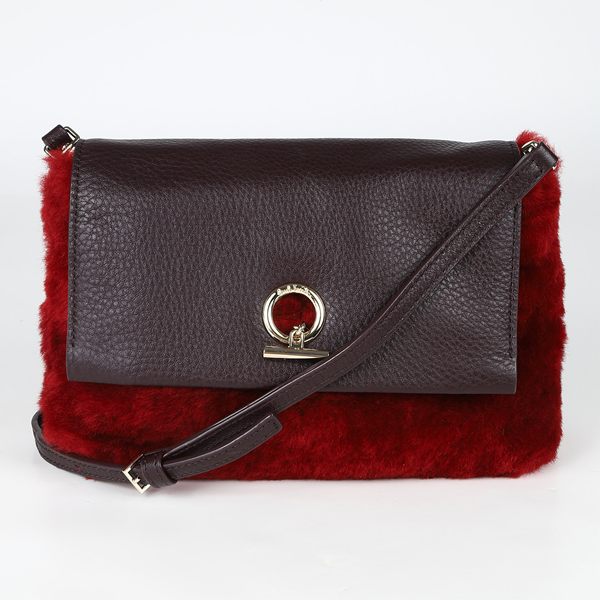 ポールスミス　Paul Smith　ショルダーバッグ無料ラッピング指定可　明日楽対応商品　㎰5825【　ギフト　プレゼント　ブランド　定番　レディース　女性　バッグ　牛革　】