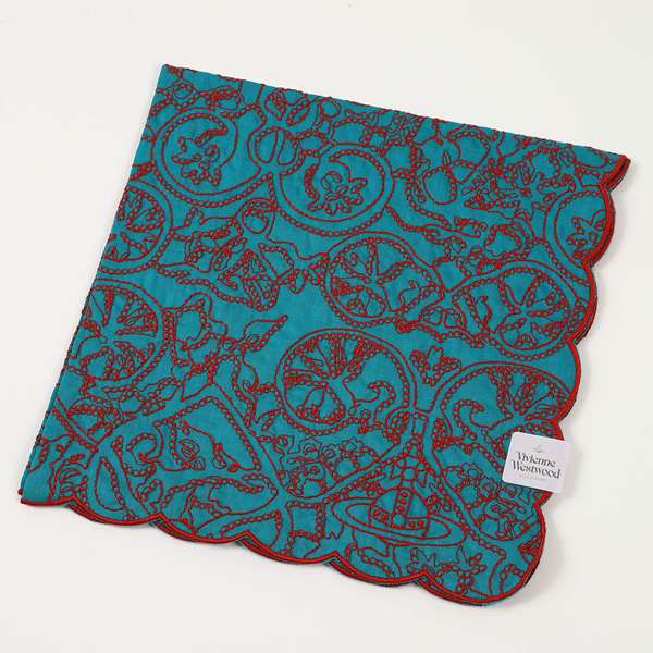 ヴィヴィアンウエストウッド　Vivienne Westwood　刺繍ハンカチ無料ラッピング指定可　明日楽対応商品　v5893　【　ギフト　プレゼント　ブランド　定番　】