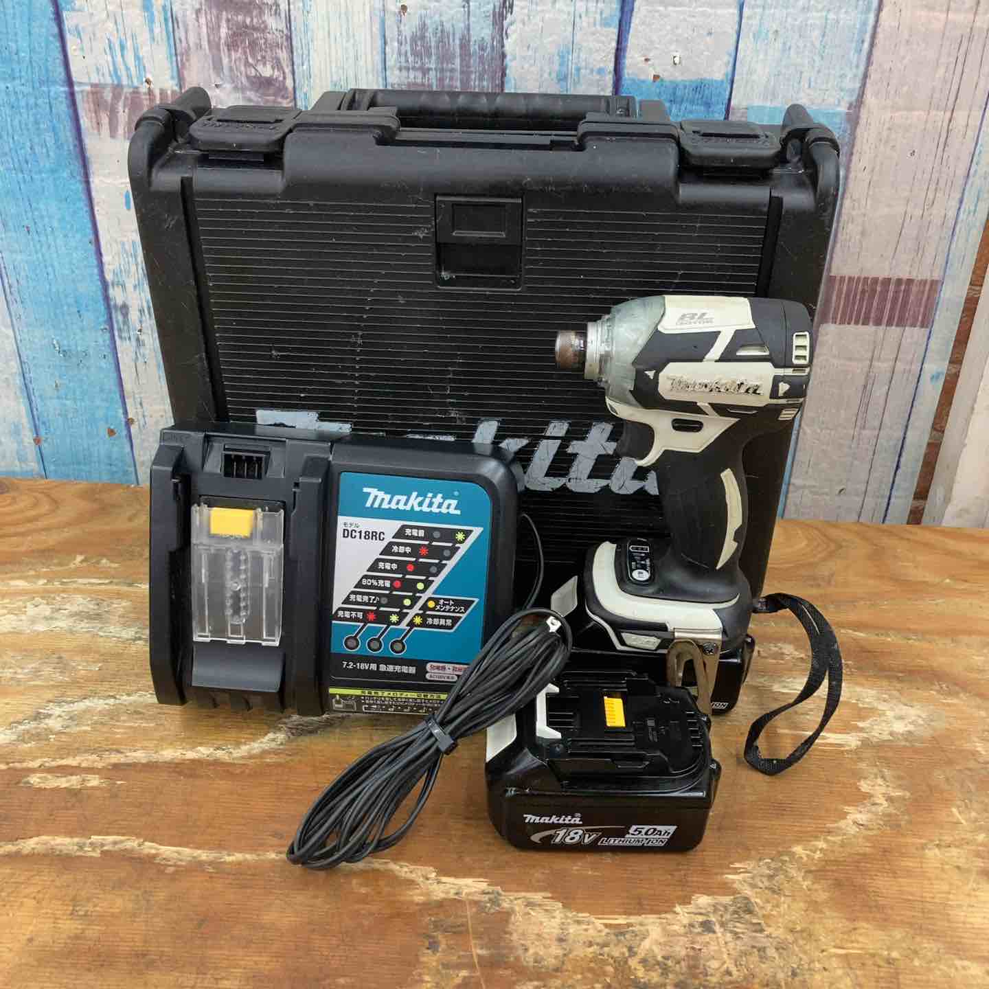 マキタ makita TD148DRTXW 18v 5.0Ah インパクトドライバー 白