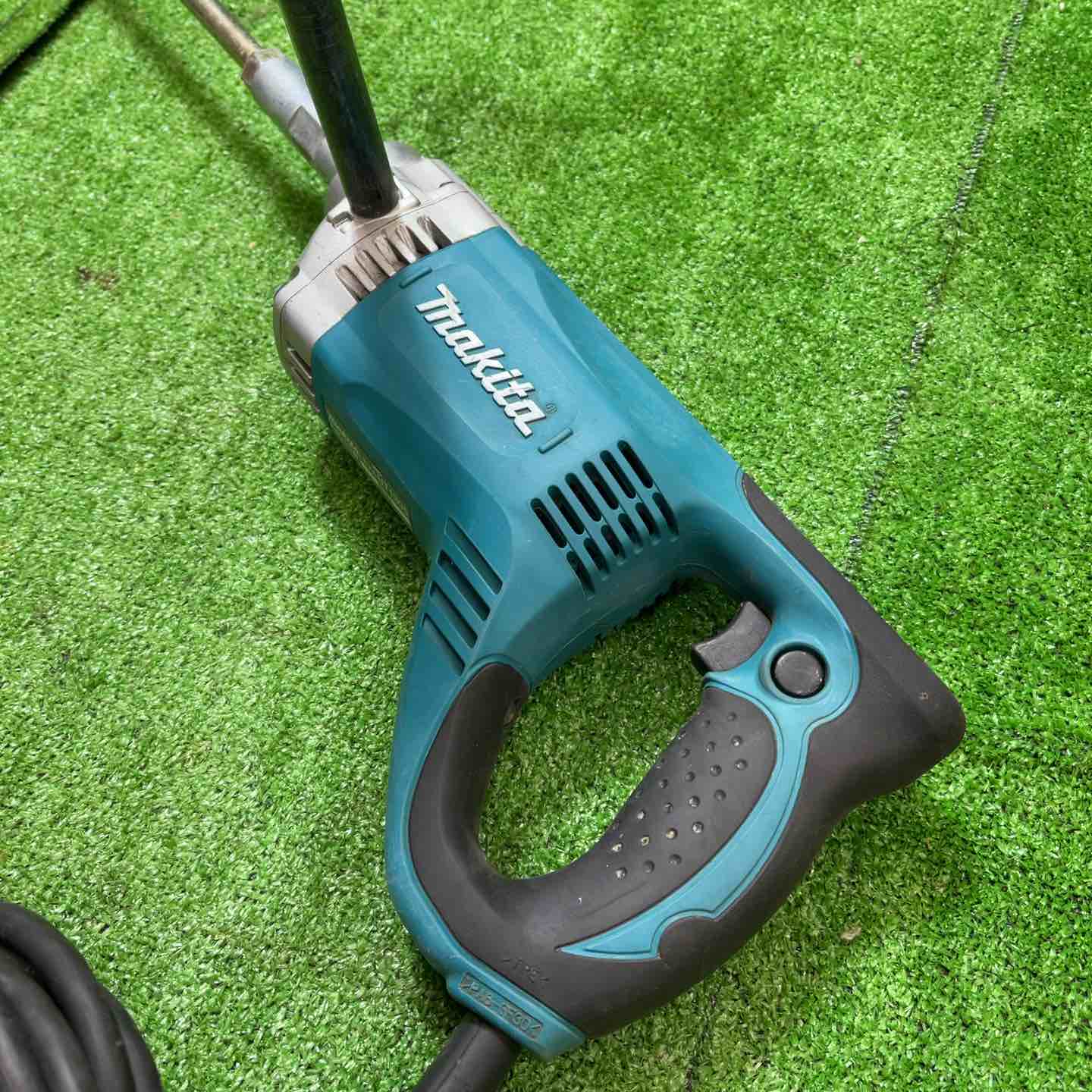 【中古】マキタ(makita) コンクリートかくはん機 UT1305【桶川店】
