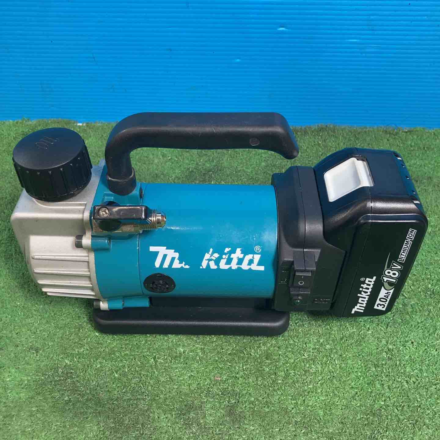 ����šۡ��ޥ���(makita) �����ɥ쥹�����ݥ�� VP180DZ 18V3.0Ah�Хåƥ꡼�� ����2�󡪡ڴ���Ź��