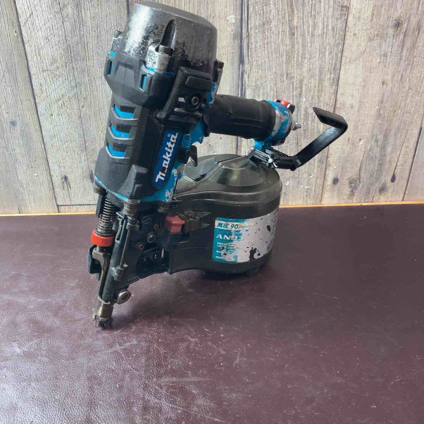 【中古】【中古品】マキタ(makita) 高圧エア釘打ち機 AN933HM【東大和店】