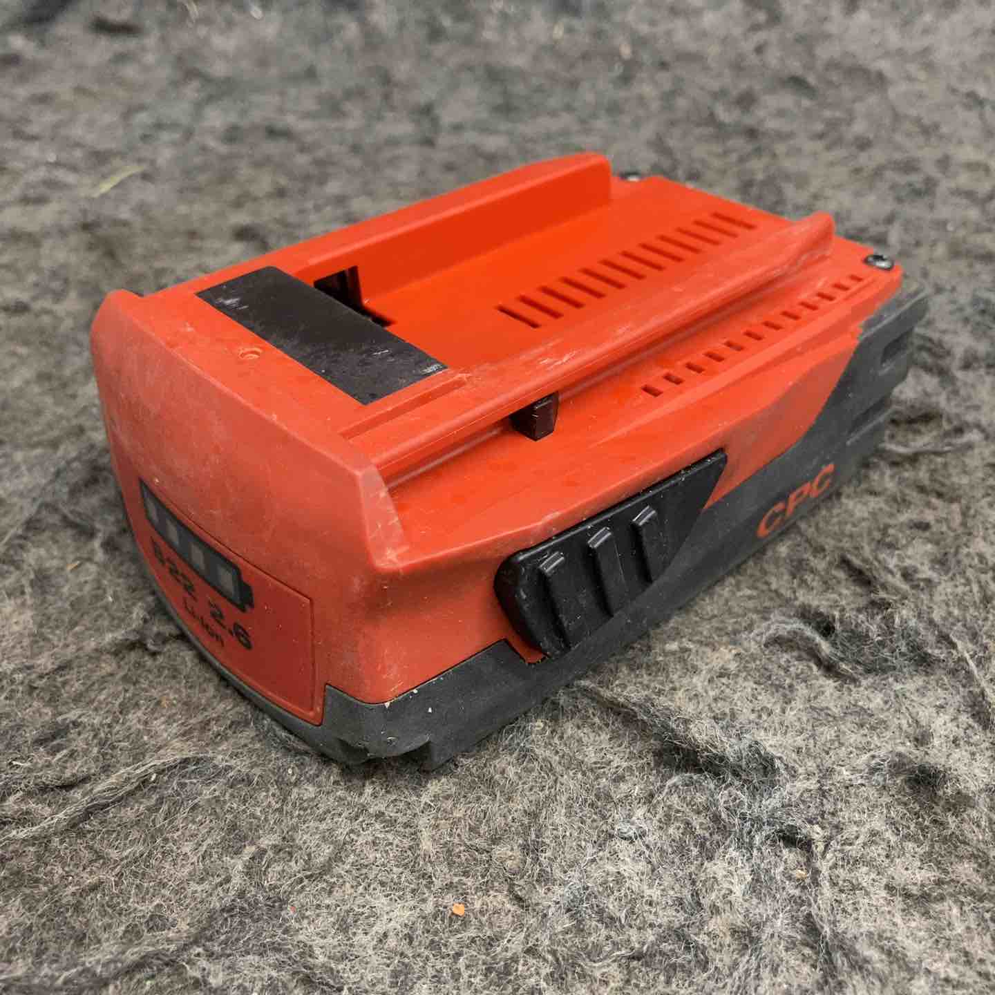ヒルテイ　バッテリー　1個　新品未使用品 楽天市場】hilti バッテリーの通販