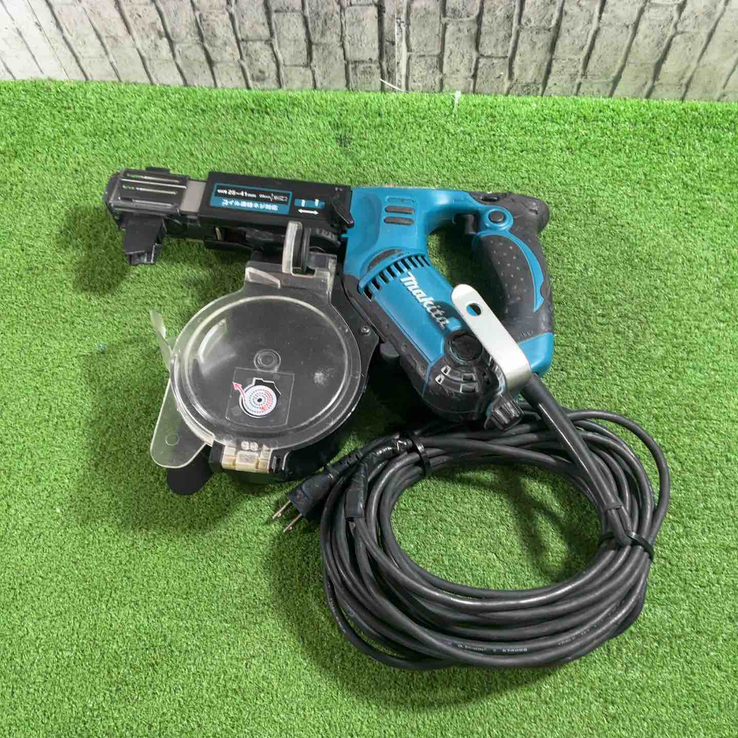 【中古】☆マキタ(makita) オートパックスクリュードライバー 6841R 動作確認済【川口店】