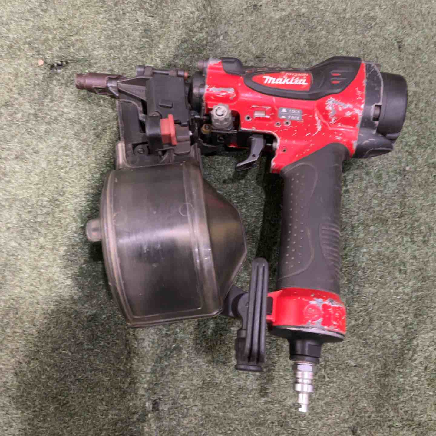 【中古】★マキタ(makita) 高圧エア釘打ち機 AN510H 動作確認済【川口店】