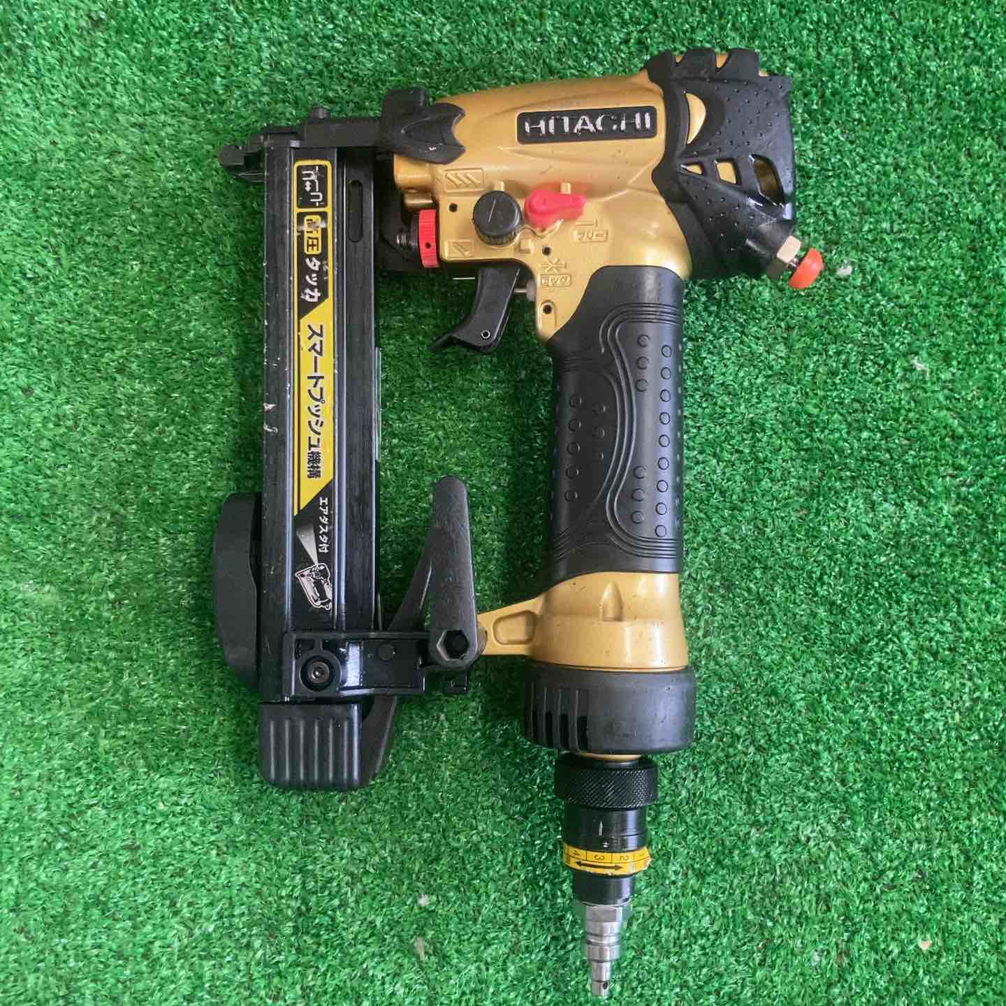 【中古】★ハイコーキ(HIKOKI ※旧:日立工機) 高圧エアタッカ N2504HMB【町田店】