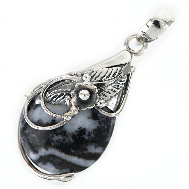 楽天市場】ホワイトバッファローペンダントトップの通販