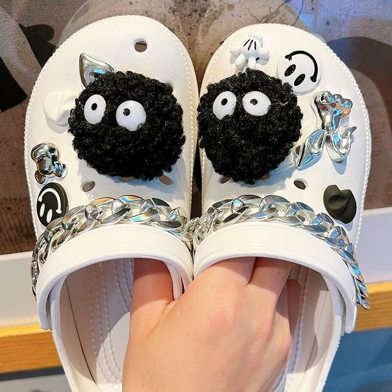 11点セット もこもこ もふもふ サンダルデコレーションピン ジャムチャームズ ジビッツ オリジナル おもろい かわいい SNS話題 オシャレ おしゃれ Y2K 韓国っぽ シンプル もこもこ 目玉 ぬいぐるみ 秋冬 もこもこ