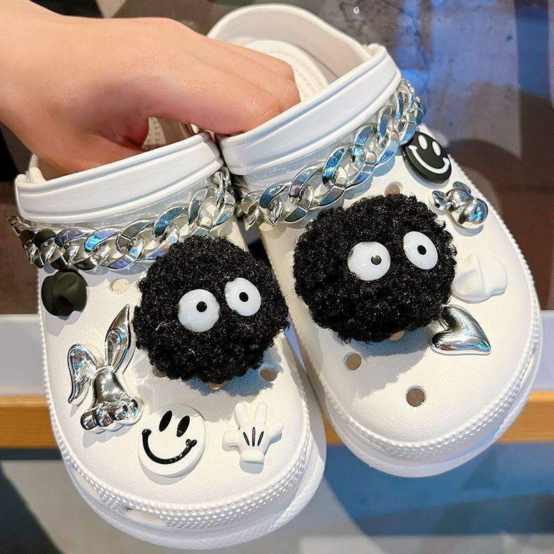 11点セット もこもこ もふもふ サンダルデコレーションピン ジャムチャームズ ジビッツ オリジナル おもろい かわいい SNS話題 オシャレ おしゃれ Y2K 韓国っぽ シンプル もこもこ 目玉 ぬいぐるみ 秋冬 もこもこ