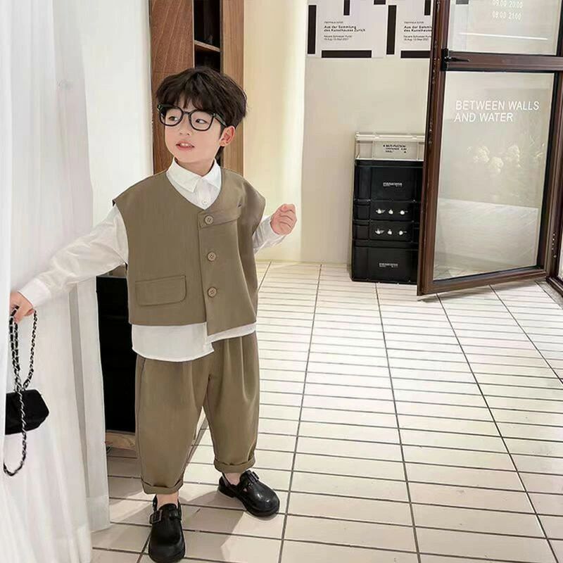 【送料無料】フォーマルスーツ キッズ 3点セット 男の子 スーツ 発表会 入園式 入...