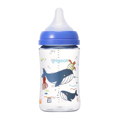 プラスチック(新素材)Sea/240ml/-・Size:240mlStyle:プラスチック(新素材)Color:Sea・ガラスのような透明感の新プラスチック素材・3カ月から。母乳実感乳首M（Y字形）付き・哺乳の3原則「吸着（きゅうちゃく）」「吸啜（きゅうてつ）」「嚥下（えんげ）」をサポートします・【素材】ほ乳器：プラスチック製　フード・キャップ：ポリプロピレン　乳首：合成ゴム（シリコーンゴム）　びん：飽和ポリエステル樹脂母乳実感は、60年以上の研究が生んだ「自然に飲める」を追求した設計の哺乳びんです。 赤ちゃんが生まれながらに持つ自然な口の動きで飲むことができるので、いつでもおっぱいと併用しやすく、安心して母乳育児を続けられます。 ＜母乳実感哺乳びん T-Ester 240mlの特長＞ ・T-Esterは食品衛生法に適合した高い透明度の新規プラスチック素材です。 ・3カ月から、母乳実感乳首M（Y字形）付き。 ・哺乳の3原則「吸着（きゅうちゃく）」「吸啜（きゅうてつ）」「嚥下（えんげ）」をサポートします。 「吸着」サポート：おっぱいに近づけ、スムーズな舌の動きをさまたげないもっちり触感 「吸啜」サポート：お口に密着できるぴたっとカーブ、適切なくわえこみ目安ラッチオンライン 「嚥下」サポート：「成長・発達」に合わせて設計した吸い穴形状