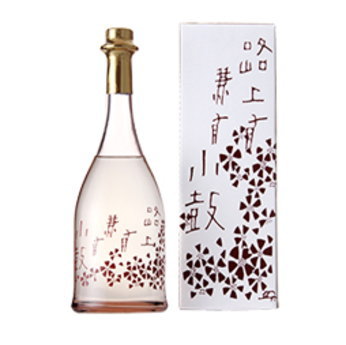 父の日 プレゼント 小鼓 純米大吟醸 路上有花 桃花 西山酒造 720ml 日本酒 すっきりした甘さが特徴の