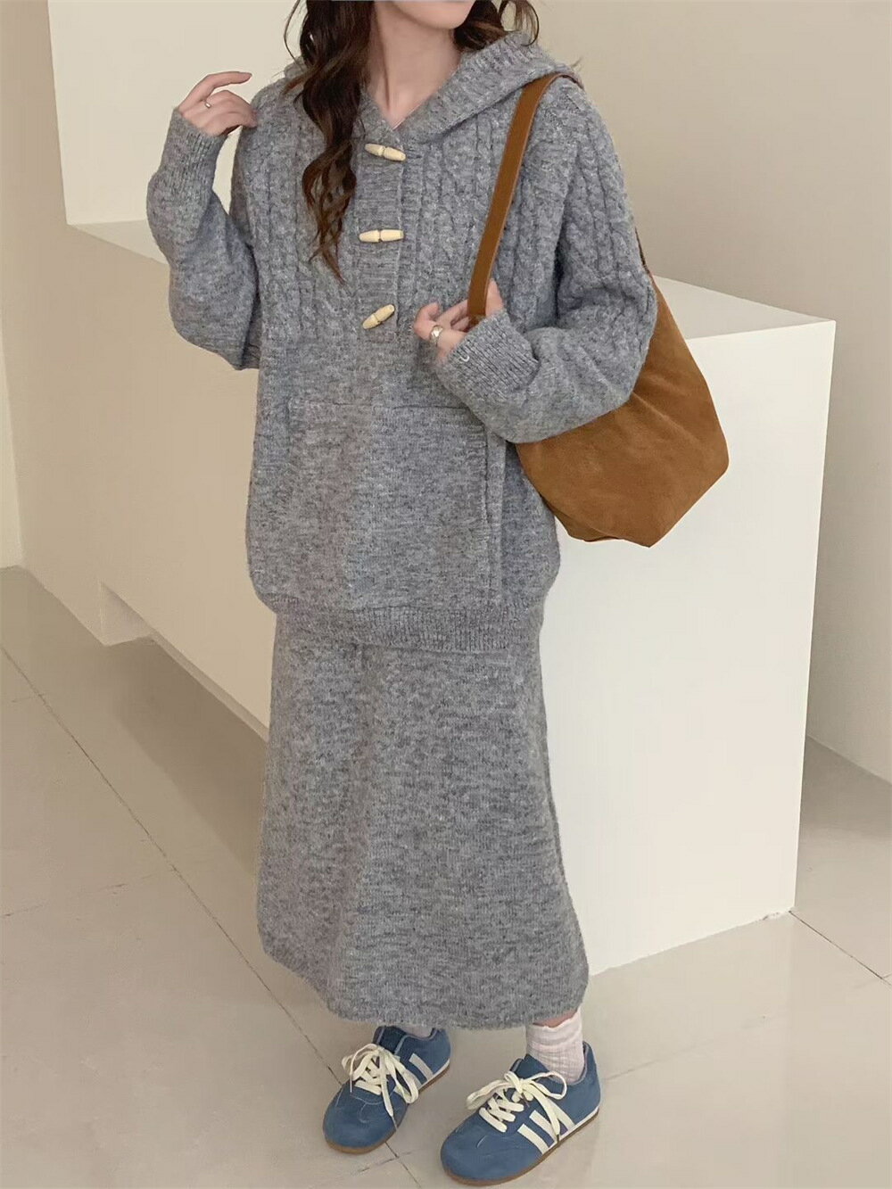 ニット セットアップ レディース ニット パーカー フード付き ケーブル編み トップス ニットスカート ロングスカート 二点セット ニットアップ 上下セット ゆったり 体型カバー 着痩せ 春秋 冬 大人カジュアル 通勤 通学 着回し