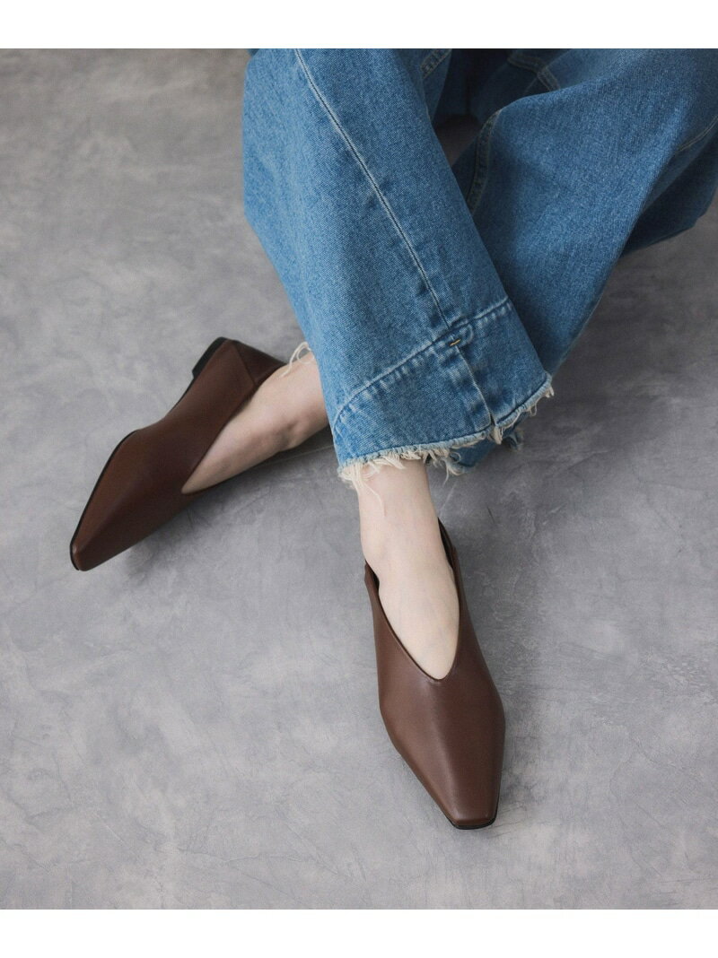 ソフトスクエアフラットシューズ ADAM ET ROPE' FEMME アダムエロペ シューズ・靴 パンプス ブラック【先行予約】*【送料無料】[Rakuten Fashion]のサムネイル