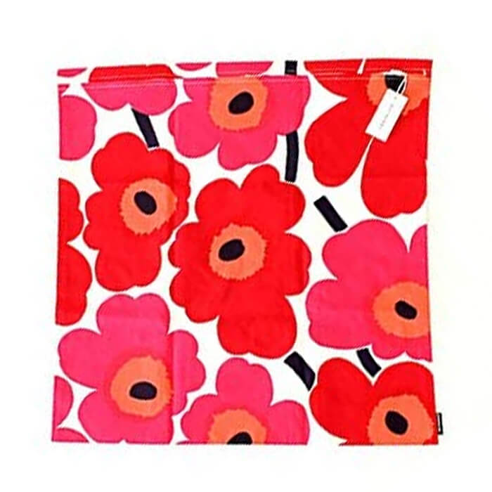 マリメッコ クッションカバー 64163-001 ピエニウニッコ 50x50cm レッド marimekko