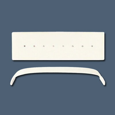 【仕様】 メーカー品番：BW-8171 幅×奥行×高さ：254×77×38mm ●串に刺したお料理を立てて提供できます。 リビー シェフズセレクション ポーセレン(磁器)ウルトラブライトホワイト ※アメリカ製