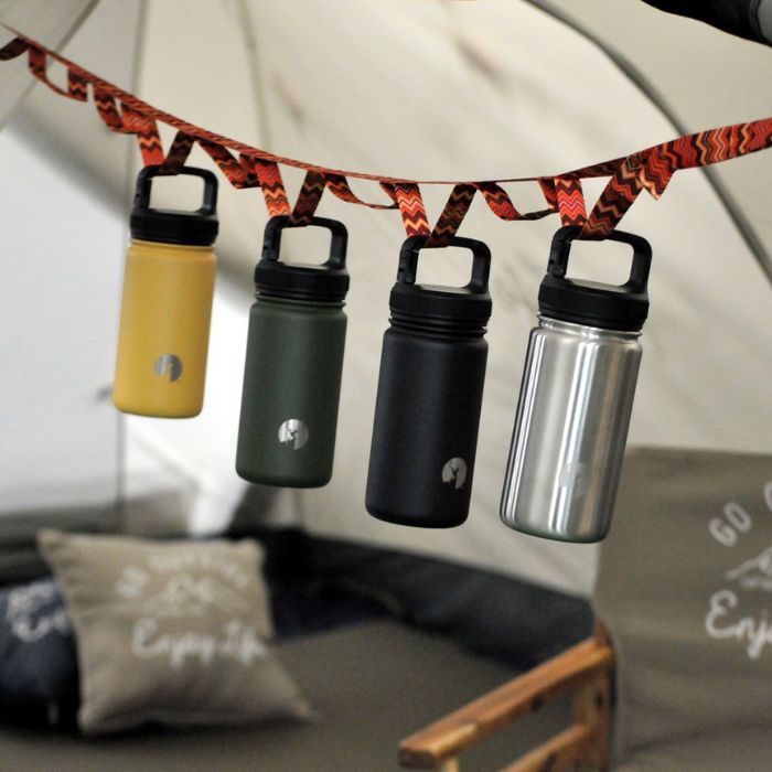 パール金属 HDカラビナボトル500ブラックUE-3519 水筒 ボトル 500ml 真空二層構造 保冷 保温 カラビナ機能付き 広口 アウトドア スポーツ キャンプ