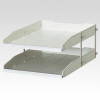 規格:2段,A4判タテ型外寸:幅250×奥332×高135mmトレー内寸:幅226×奥308×高36mm材質:本体=再生PS,取手/支柱=アルミ ■メーカー希望小売価格はメーカーカタログに基づいて掲載しています