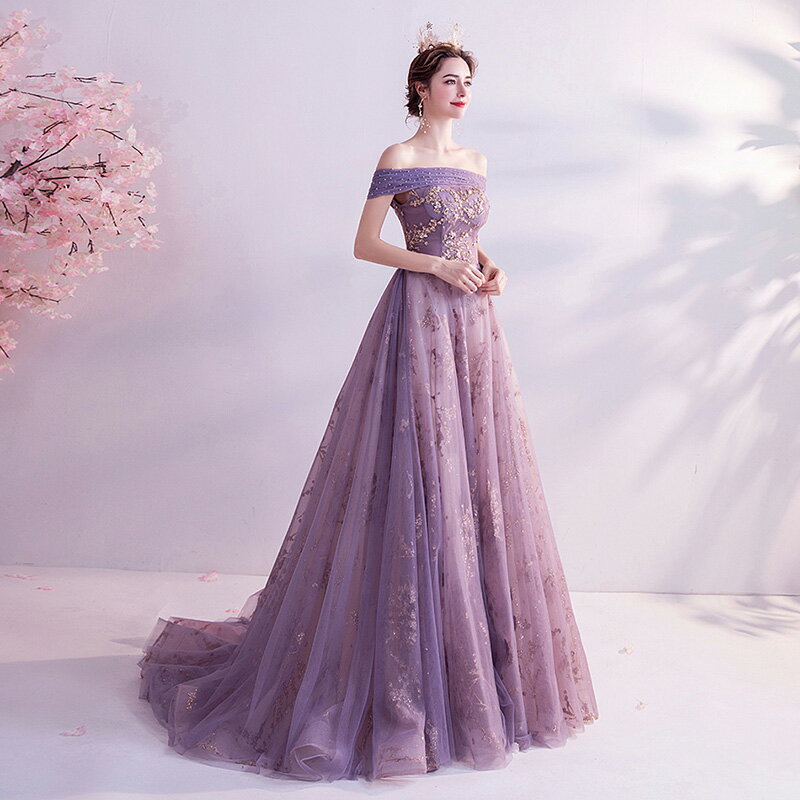 ウェディングドレス｜パープル系ドレスのおすすめは？薄紫やラベンダー 