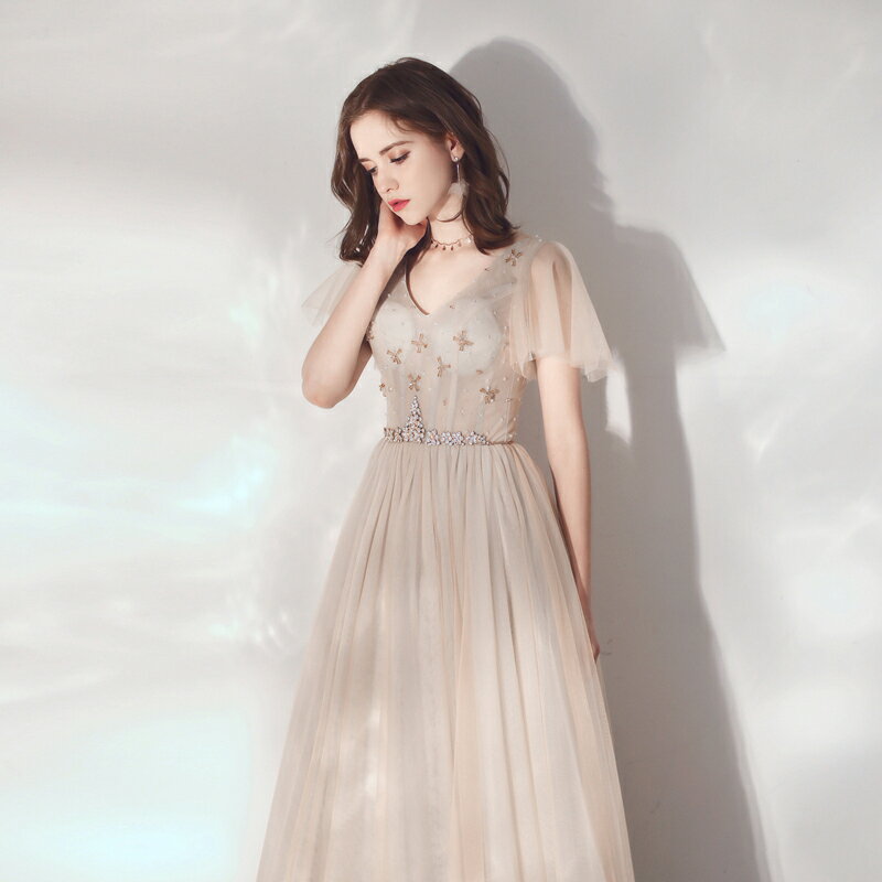 お姫さまのような印象を与えてくれ、ボディラインを気にせずに女の子らしいさを表現することができるところが注目ポイントです*&nbsp;&nbsp; ▲サイズ &nbsp; XXSサイズ： バスト77CM　　ウィスト60CM &nbsp; XS...