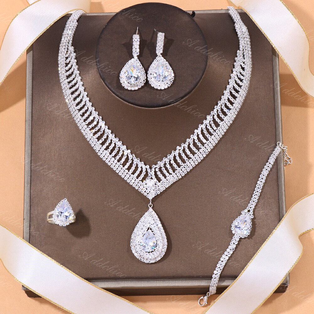 【★半額限定★スーパーSALE期間中】安い 4点セット ネックレス+ピアス+リング指輪+ブレスレット腕輪 ジュエリー 結婚式 安い 発表会 パーティー ウェディングアクセサリー ウェディングネックレス 花嫁 二次会 ブライダル お呼ばれ 演奏会 成人式 前撮り 卒業式 プレゼント