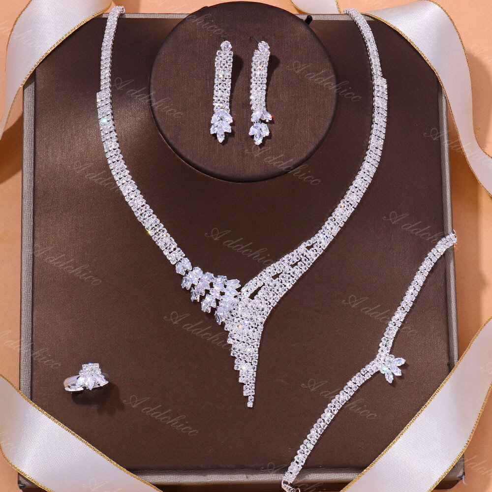 【★半額限定★スーパーSALE期間中】安い 4点セット ネックレス+ピアス+リング指輪+ブレスレット腕輪 ジュエリー 結婚式 安い 発表会 パーティー ウェディングアクセサリー ウェディングネックレス 花嫁 二次会 ブライダル お呼ばれ 演奏会 成人式 前撮り 卒業式 プレゼント