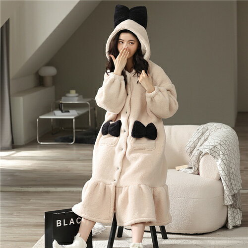 パジャマ レディース 秋 冬 ワンピース ルームウェア かわいい ナイトウェア 部屋着 おしゃれ 長袖 ギフト 寝間着 無地 寝巻き プレゼント 送料無料 フー...