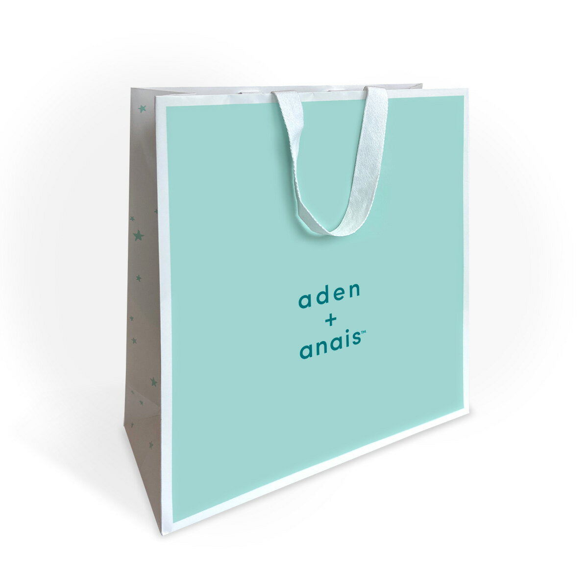 aden+anais （エイデンアンドアネイ） 製品情報 ・shopper1 japan shopper - paper bag サイズ ・約32cm x 35cm x 11cm &nbsp;&nbsp;※製造の都合により若干の誤差が生じる場合がございます。 素材 ・ペーパー(紙素材) カラー ・お使いのお使いのモニターにより、色柄の配置が実際のものと異なる場合がございます。 対象商品 《対象アイテム（大型商品は不可）》 ・スワドル 2本入り ・スワドル 4本入り ・ドリームブランケット ・他、ビブ、ウォッシュクロスなど 《同梱可能アイテム》 ミニブランケット 又はスリーピングバッグ又はウォッシュクロス ご注意 ・ショッパー（お渡し袋）のみのご購入はお受けできかねます。 ・ラッピングはご注文画面にお進みいただきラッピングオプション（250円）をご購入ください。 ・必ず商品と一緒にご購入ください。 お届けについてaden + anais shopper - paper bag [お渡し用紙袋 スワドル／ブランケット用] エイデンアンドアネイのロゴ入りお渡し用紙袋 表面にブランドロゴ、側面には星が散りばめられたデザインのお渡し用専用ブランド紙袋です。 大切なプレゼントをお渡しの際にご利用ください。 紙袋はお渡し用となります。商品の上に乗せた状態でお届けいたします。 《対象アイテム（大型商品は不可）》 ・スワドル 2本入り ・スワドル 4本入り ・ドリームブランケット ・他、ビブ、ウォッシュクロスなど 《同梱可能アイテム》 ミニブランケット 又はスリーピングバッグ又はウォッシュクロス ・ショッパー（お渡し袋）のみのご購入はお受けできかねます。 ・ラッピングはご注文画面にお進みいただきラッピングオプション（250円）をご購入ください。 ・必ず商品を一緒にご購入ください。 サイズ：約32cm x 35cm x 110cm