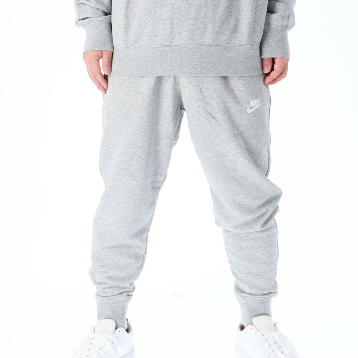 楽天市場 新作 ナイキ メンズ スウェット 上下 Nike トレーナー ロゴ ワンポイント クルーネック Bv2667 Gry 送料無料 ルームウェア トレーニングウェア 大きいサイズ 有 スエット ルームウェア 部屋着 高級 セットアップ 上下セット スポーツ おしゃれ ブランド