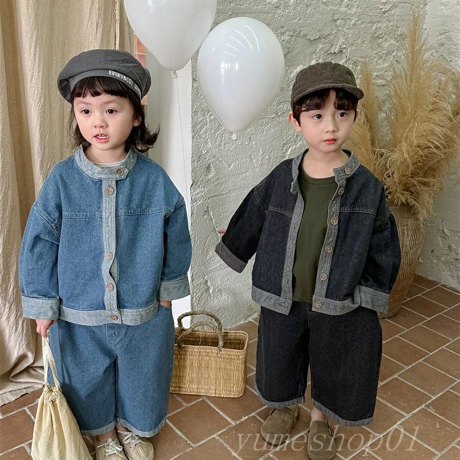 【送料無料】子供の春の色合わせデニムシャツの赤ちゃんのストレイトズボンの9分のズボンの2つのセット