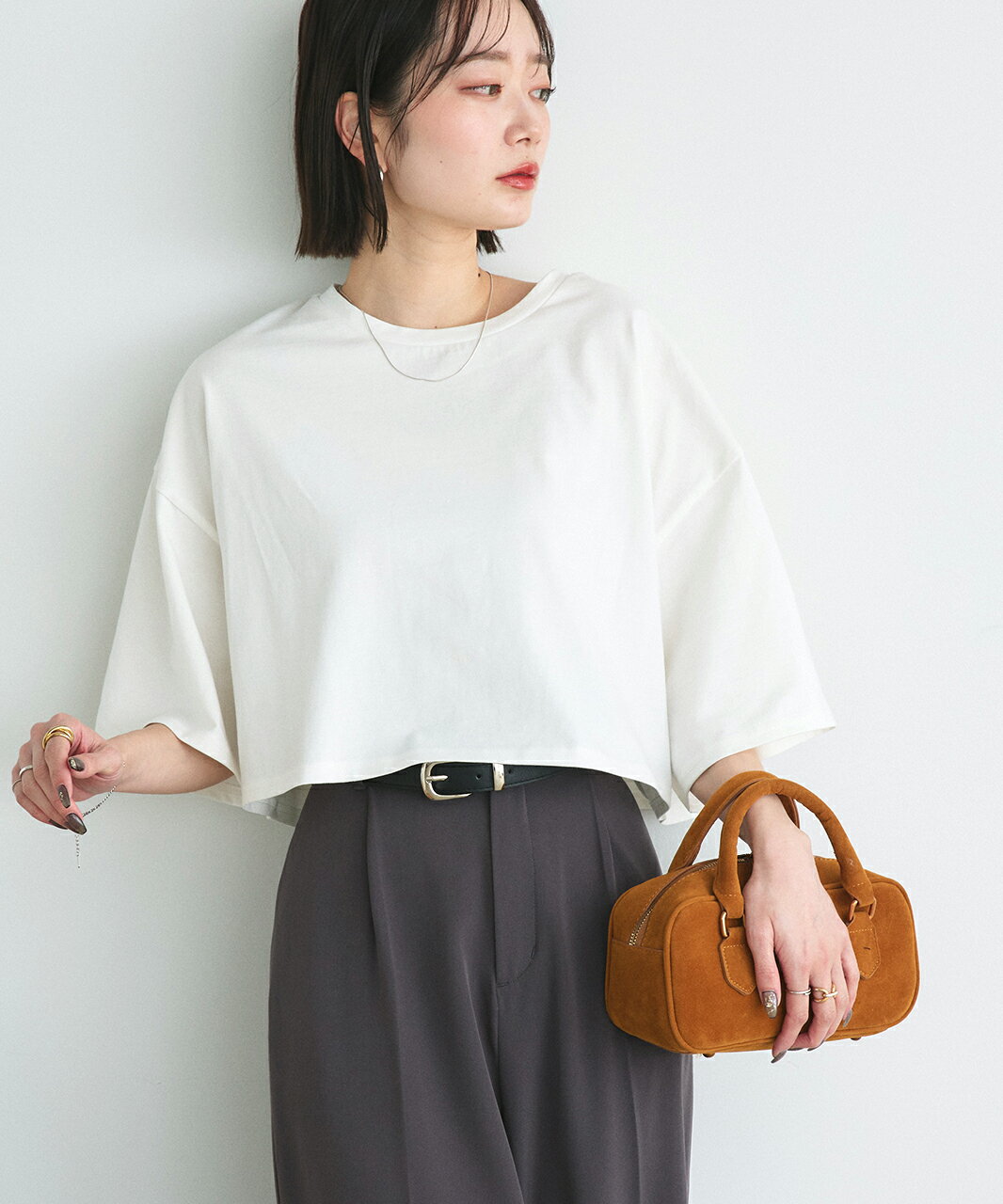 楽天市場】Tシャツ ショート丈(カラーホワイト)(レディース 楽天市場】Tシャツ ショート丈(カラーホワイト)(レディース