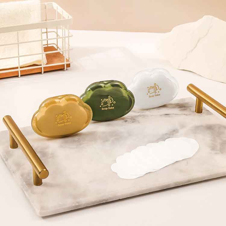 石けん 災害対策 キャンプ 使い捨て 1箱 衛生用品 ペーパーソープ ジャスミンの香り 旅行 洗面用品 手洗い アウトドア 50枚入り紙 石鹸紙 防災グッズ ペーパーソープ 登山 紙せっけん 外出先 来客 コンパクト プレゼント 3