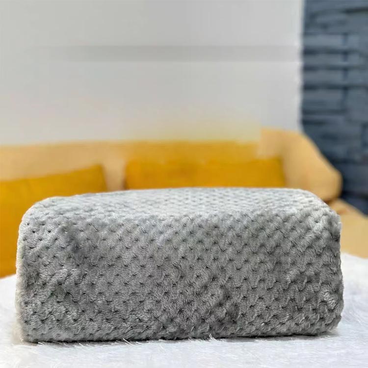 寝具 ペット用毛布 布団 ふわふわ 洗える 洗える ブランケット 暖かい あったか ブランケット 多機能 タオル ひざ掛け お昼寝 冷房対策 四季適用 犬用品 猫用品 防寒 保温 部屋 車内 玄関 adventure-10005329 アドベンチャーオンラインショップ サンプル画像3