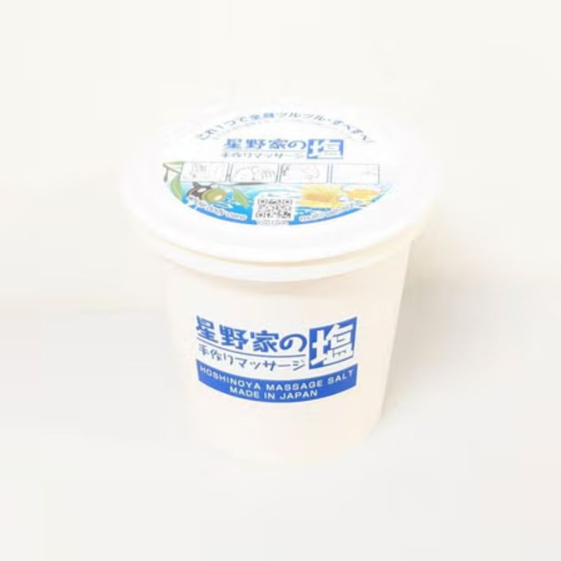 家族全員が安心して使えるよう、原料を全成分食品グレードの無添加素材のみ厳選して作られたボディスクラブです。 全成分：塩/水/蜂蜜/アルブミン(乾燥鶏卵白)※/オリーブ油/トコフェロール(天然ビタミンE)/CoQ10 内容量：450g 製造国：日本 販売元：株式会社サンタフェ 広告文責：株式会社イオンボディ お客様へ 当店の商品は店舗と在庫を共有しているため、 在庫更新のタイミングにより、在庫切れの場合や発送に遅れが出る場合がございます。 発送の遅れ等につきましては、注文確定後わかり次第すぐにメールにてご連絡をしておりますので、 恐れ入りますが、ご確認をいただけますと幸いです。