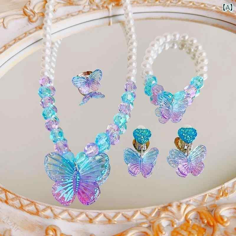 【原産国／製造国: 中国】 .キッズ用 かわいい ネックレス 子供用 ネックレス イヤリング リング かわいい の 蝶の 女の子 ブレスレット プリンセスの ジュエリーセット お姫様 発表会 誕生日 学園祭 文化祭 イベント プレゼント キラキラ 子供アクセサリー おすすめ 人気 ランキング。 指定された配送時間は承っておりません。【AzAir】商品のこだわり女の子向けのかわいいジュエリーセット。ネックレス、イヤリング、リング、ブレスレットがそろい、蝶モチーフとプリンセ項目内容原産国中国POINT 011. 蝶モチーフのデザイン｜可愛らしい蝶のデザインが女の子の心をつかみ、特別な日をより華やかに演出します。POINT 022. 4点セットでお得｜ネックレス、イヤリング、リング、ブレスレットの4点が揃い、コーディネートが簡単に楽しめます。ジュエリーセット, キッズ用, ネックレス, イヤリング, リング, ブレスレット, 蝶モチーフ, プリンセス, 女の子, 誕生日, イベント, プレゼント, アクセサリー, 可愛い, お姫様, おしゃれ, 人気, おすすめ, 学園祭, 文化祭, キラキラ, 特別な日, 子供用, セット, アクセサリーセット, ギフト, お祝い, デザイン, コーディネート, お出かけ, 日常使い【関連キーワード】ジュエリーセット, キッズ用, ネックレス, イヤリング, リング, ブレスレット, 蝶モチーフ, プリンセス, 女の子, 誕生日, イベント, プレゼント, アクセサリー, 可愛い, お姫様, おしゃれ, 人気, おすすめ, 学園祭, 文化祭, キラキラ, 特別な日, 子供用, セット, アクセサリーセット, ギフト, お祝い, デザイン, コーディネート, お出かけ, 日常使い