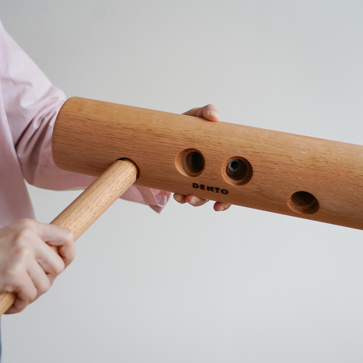 ES Stool [ oak / walnut / cherry][スツール オーク ウォルナット チェリー 木製 木 木目 国産 日本製 Made in Japan メイドインジャパン 家具 いす イス 椅子 腰掛け エントランス 無垢 便利 おしゃれ 保証付 新築祝い ギフト]