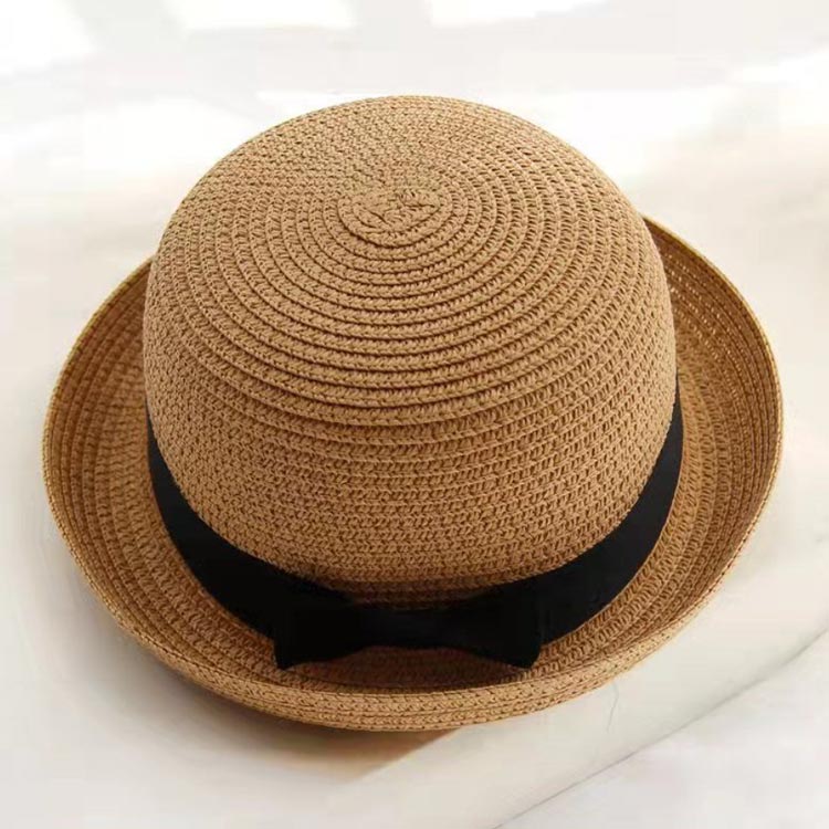 agep-shopのシンプル UVケア ベビー パナマ帽 キッズ 男の子 女の子 ハット 日焼け防止 帽子 春 日よけ 帽子 ストローハット 草編み 夏 子供 無地 カンカン帽 日除け 大人用 赤ちゃん 海水浴 ナチュラル 紫外線対策 赤ちゃん 幼児 幼稚園 かわいい おしゃれ　プレゼント 麦わら帽子｜アングル2